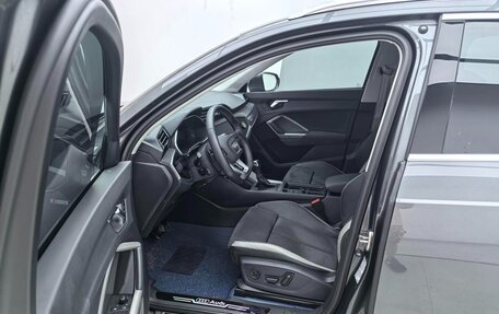 Audi Q3, 2023 год, 2 000 000 рублей, 9 фотография