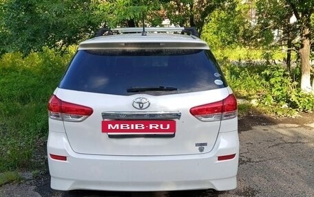 Toyota Wish II, 2011 год, 1 400 000 рублей, 4 фотография