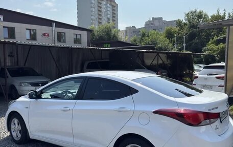 Hyundai Elantra V, 2015 год, 1 400 000 рублей, 10 фотография