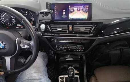 BMW 1 серия, 2021 год, 1 990 000 рублей, 12 фотография
