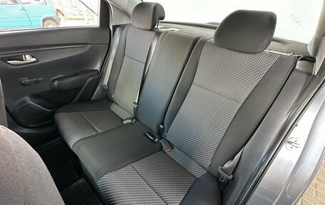 KIA Rio IV, 2018 год, 1 050 000 рублей, 18 фотография