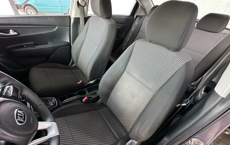 KIA Rio IV, 2018 год, 1 050 000 рублей, 20 фотография