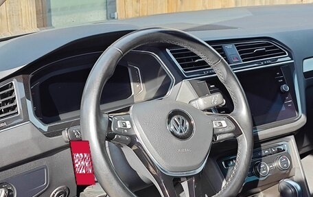 Volkswagen Tiguan II, 2019 год, 2 790 000 рублей, 8 фотография