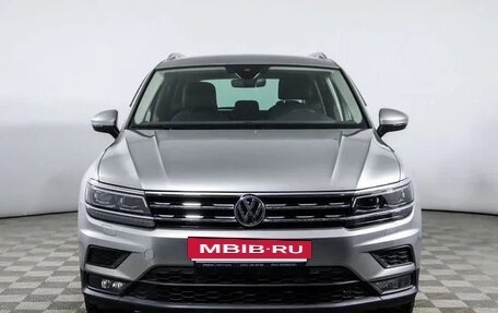 Volkswagen Tiguan II, 2019 год, 2 790 000 рублей, 18 фотография