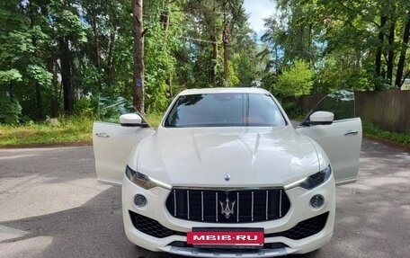 Maserati Levante I, 2017 год, 4 200 000 рублей, 3 фотография