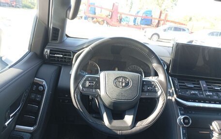 Toyota Land Cruiser, 2024 год, 12 220 000 рублей, 6 фотография