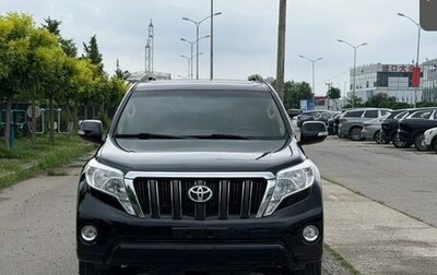 Toyota Land Cruiser Prado 150 рестайлинг 2, 2015 год, 3 590 000 рублей, 1 фотография