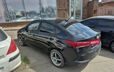 Hyundai Solaris II рестайлинг, 2020 год, 1 540 000 рублей, 6 фотография