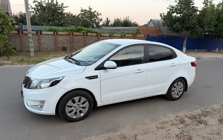 KIA Rio III рестайлинг, 2012 год, 765 000 рублей, 3 фотография
