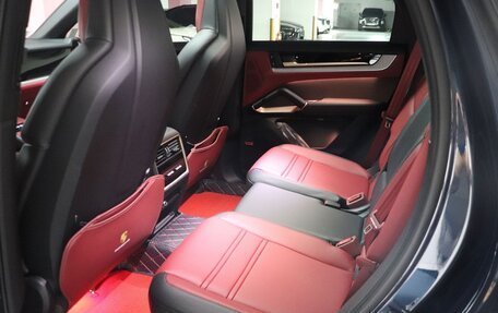 Porsche Cayenne III, 2026 год, 17 680 776 рублей, 15 фотография