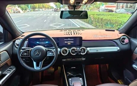 Mercedes-Benz GLB, 2023 год, 2 390 333 рублей, 6 фотография