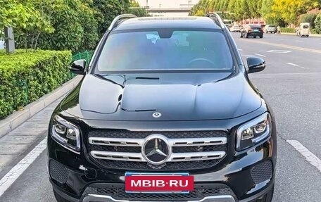 Mercedes-Benz GLB, 2023 год, 2 390 333 рублей, 2 фотография