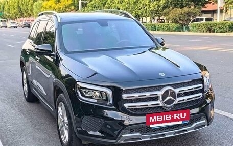 Mercedes-Benz GLB, 2023 год, 2 390 333 рублей, 3 фотография
