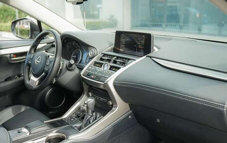 Lexus NX I, 2020 год, 2 260 000 рублей, 8 фотография