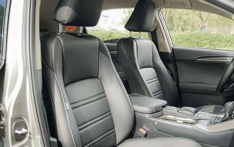 Lexus NX I, 2020 год, 2 260 000 рублей, 10 фотография