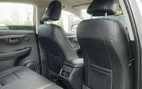 Lexus NX I, 2020 год, 2 260 000 рублей, 11 фотография