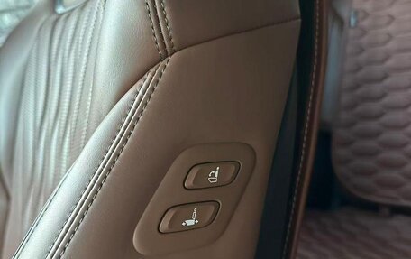 Genesis GV70, 2021 год, 5 900 000 рублей, 9 фотография