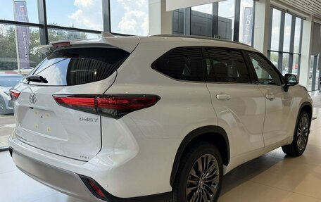 Toyota Highlander, 2025 год, 5 100 000 рублей, 5 фотография