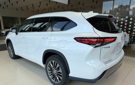 Toyota Highlander, 2025 год, 5 100 000 рублей, 7 фотография