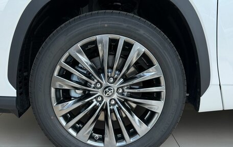 Toyota Highlander, 2025 год, 5 100 000 рублей, 29 фотография