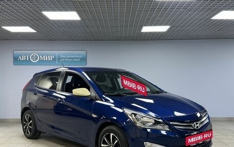 Hyundai Solaris II рестайлинг, 2015 год, 860 000 рублей, 3 фотография