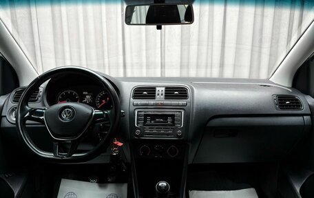 Volkswagen Polo VI (EU Market), 2018 год, 1 199 000 рублей, 13 фотография