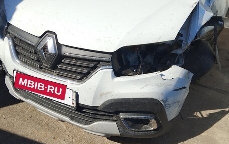 Renault Logan II, 2020 год, 400 000 рублей, 2 фотография