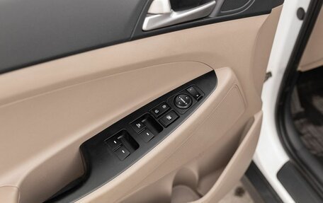 Hyundai Tucson III, 2018 год, 1 870 000 рублей, 16 фотография
