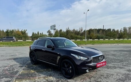 Infiniti FX II, 2010 год, 2 350 000 рублей, 2 фотография