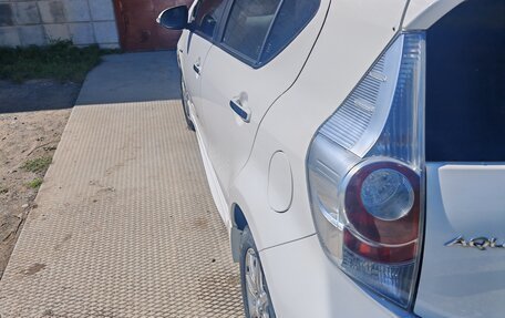 Toyota Aqua I, 2013 год, 650 000 рублей, 10 фотография