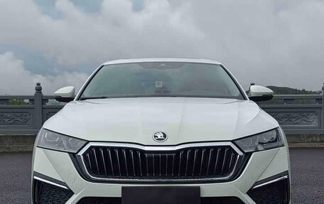 Skoda Octavia IV, 2022 год, 1 482 000 рублей, 2 фотография