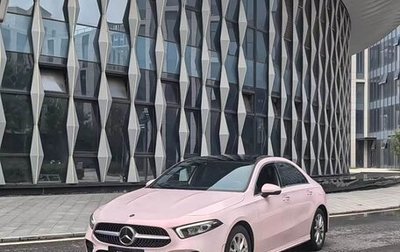 Mercedes-Benz A-Класс, 2021 год, 1 700 000 рублей, 1 фотография