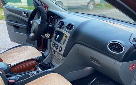 Ford Focus II рестайлинг, 2008 год, 650 000 рублей, 17 фотография