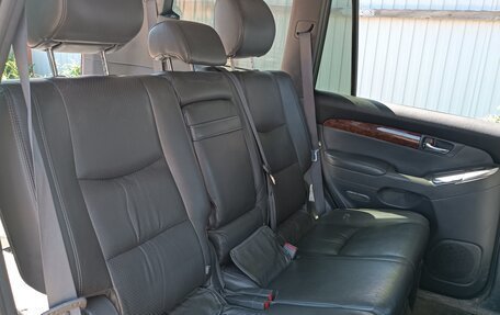Toyota Land Cruiser Prado 120 рестайлинг, 2006 год, 1 850 000 рублей, 16 фотография