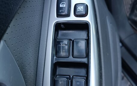 Toyota Land Cruiser Prado 120 рестайлинг, 2006 год, 1 850 000 рублей, 22 фотография