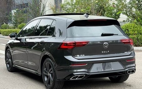 Volkswagen Golf VIII, 2022 год, 1 550 000 рублей, 3 фотография