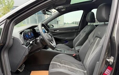 Volkswagen Golf VIII, 2022 год, 1 550 000 рублей, 5 фотография