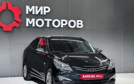 Hyundai Solaris II рестайлинг, 2016 год, 1 050 000 рублей, 3 фотография
