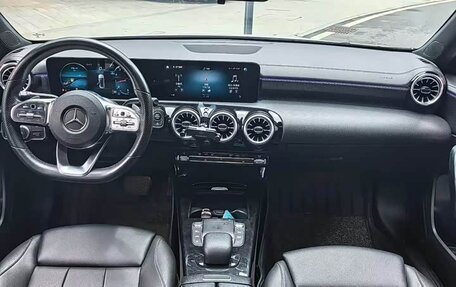 Mercedes-Benz A-Класс, 2021 год, 1 700 000 рублей, 7 фотография