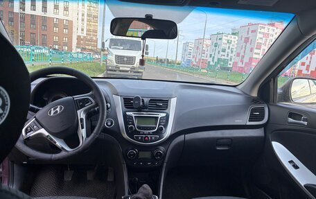 Hyundai Solaris II рестайлинг, 2011 год, 750 000 рублей, 8 фотография