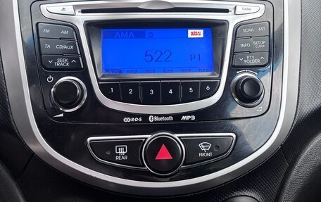 Hyundai Solaris II рестайлинг, 2011 год, 750 000 рублей, 9 фотография