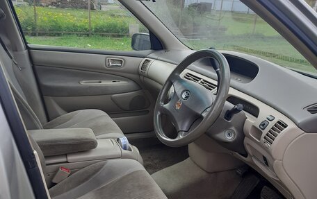 Toyota Vista V30, 2001 год, 710 000 рублей, 10 фотография