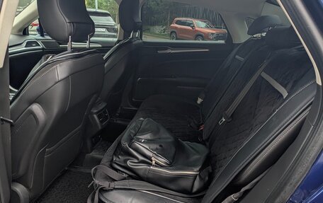 Ford Mondeo V, 2015 год, 1 600 000 рублей, 13 фотография