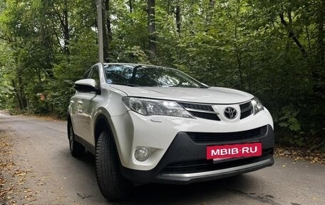 Toyota RAV4, 2013 год, 1 500 000 рублей, 2 фотография