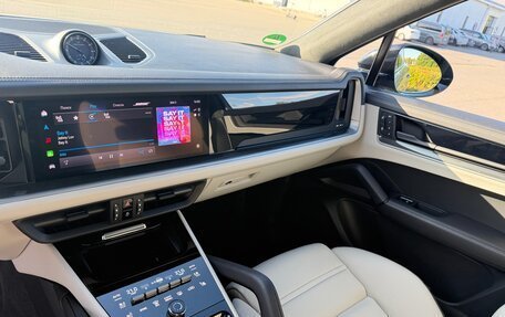 Porsche Cayenne III, 2023 год, 18 900 000 рублей, 12 фотография