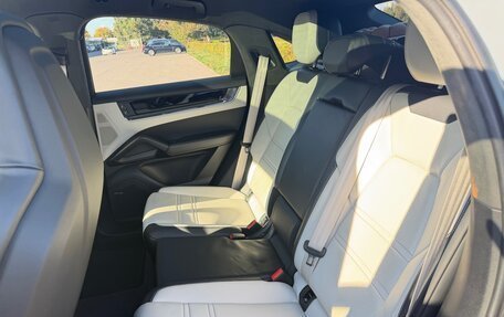 Porsche Cayenne III, 2023 год, 18 900 000 рублей, 14 фотография