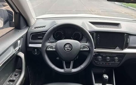 Skoda Kamiq I, 2022 год, 1 370 000 рублей, 9 фотография