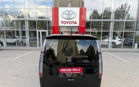 Hyundai Staria, 2023 год, 4 349 000 рублей, 6 фотография
