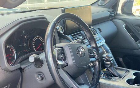 Toyota Land Cruiser, 2021 год, 9 990 000 рублей, 16 фотография