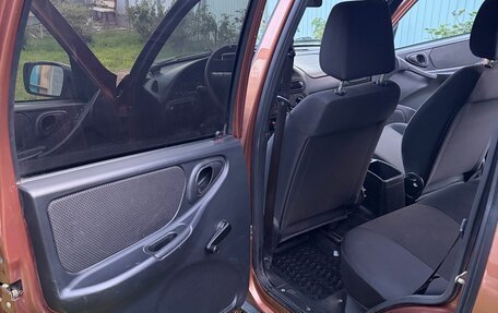 Chevrolet Niva I рестайлинг, 2018 год, 615 000 рублей, 13 фотография